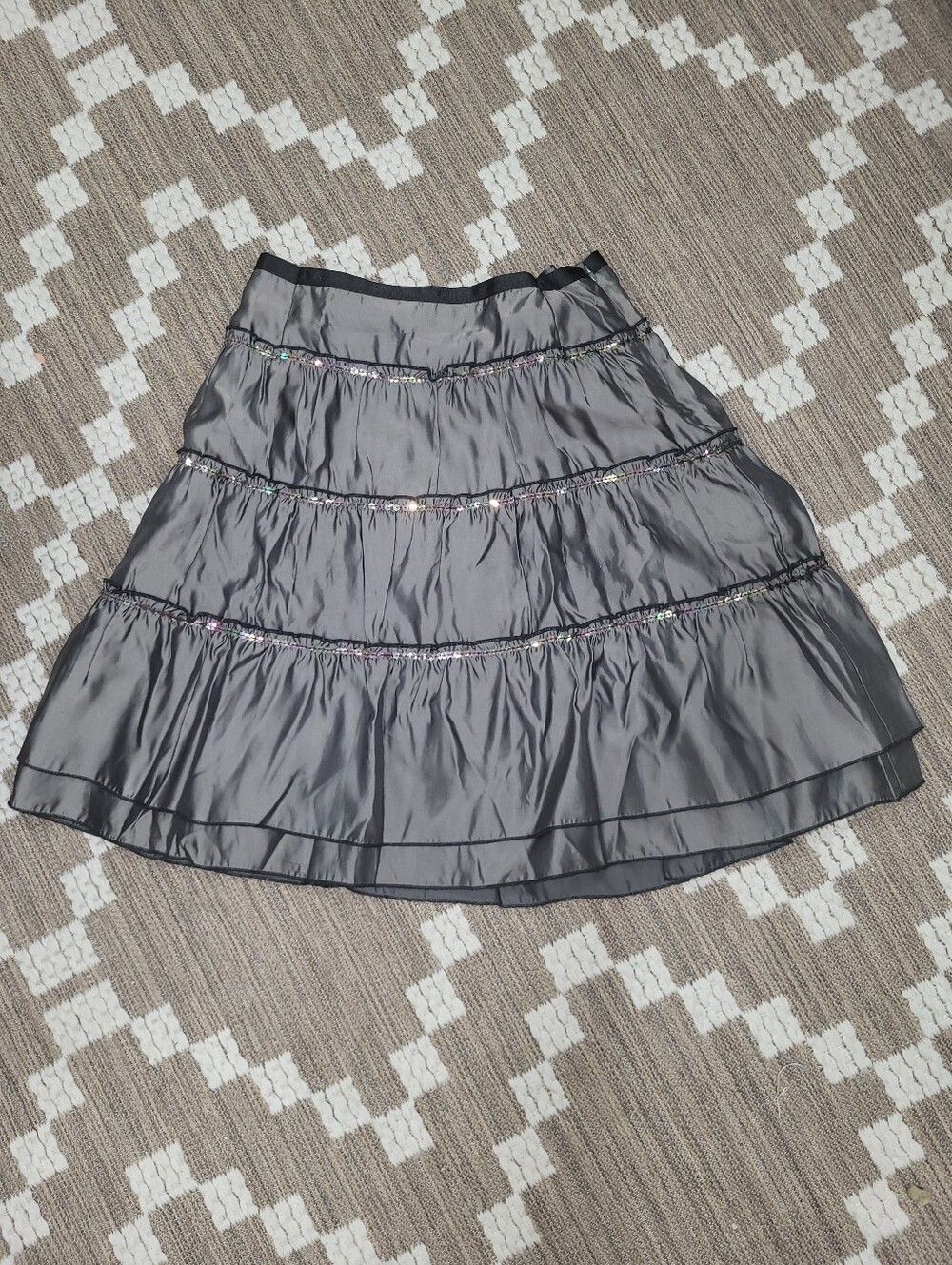 Noticeable Silver Sequin Retro Tiered Metallic Skirt Y2K Party Size 10